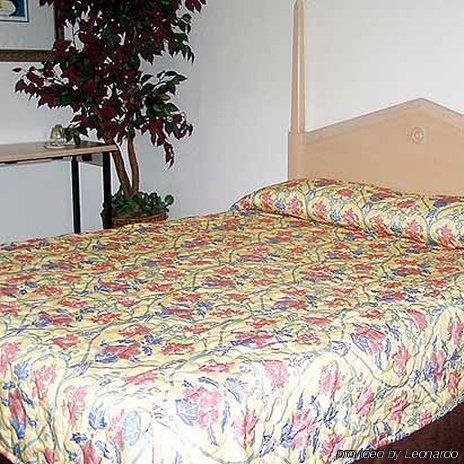 Stockton Travelers Motel Quarto foto